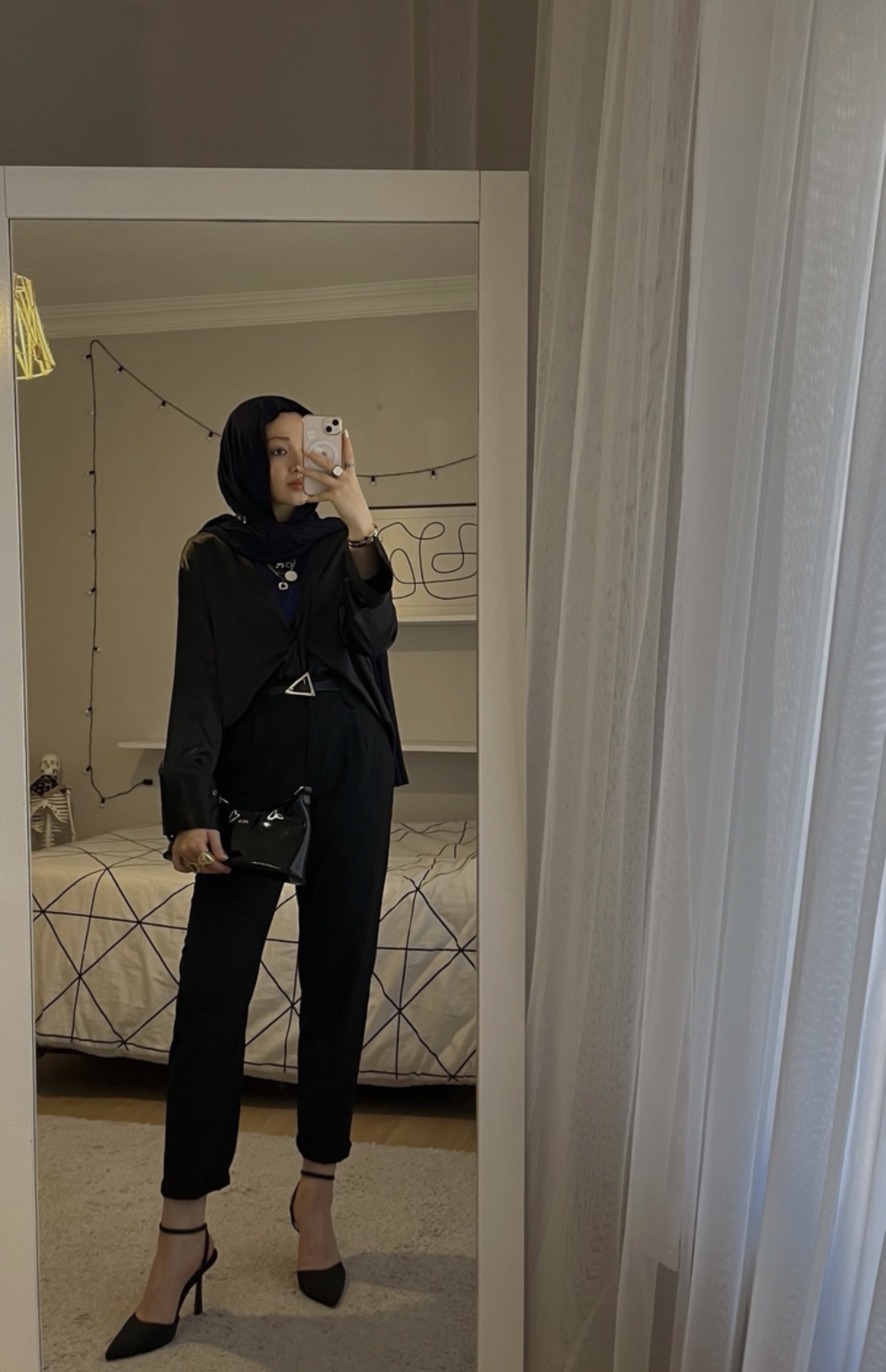 Kozağzı Liseli Bayan Escort Bayan Pınar